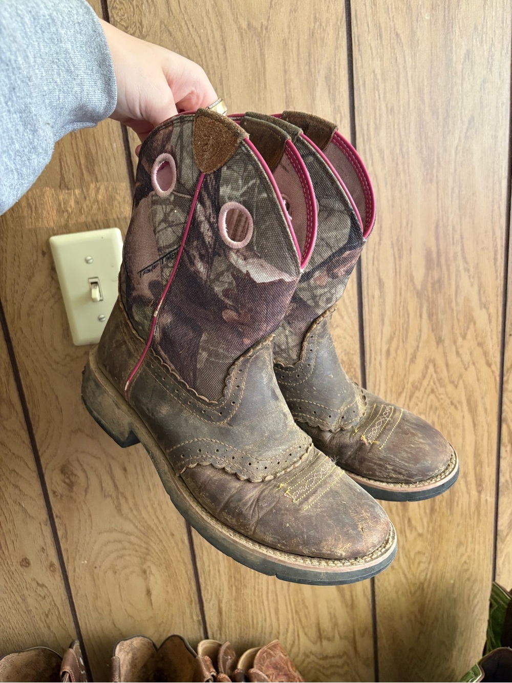 *ariat boots